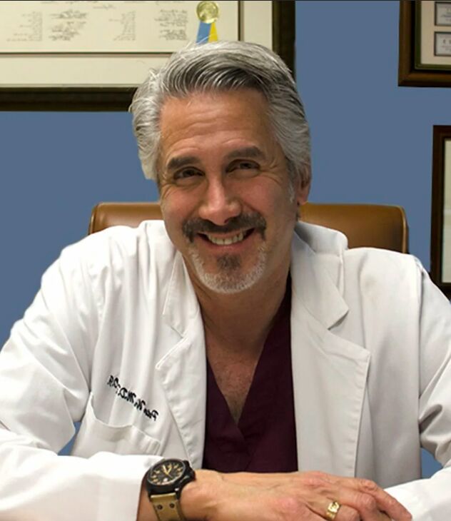 Doctor Phlebologist Tomás Nunes